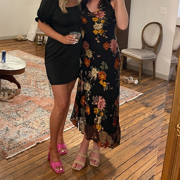 Gaia Dress - Picture 5 of 6